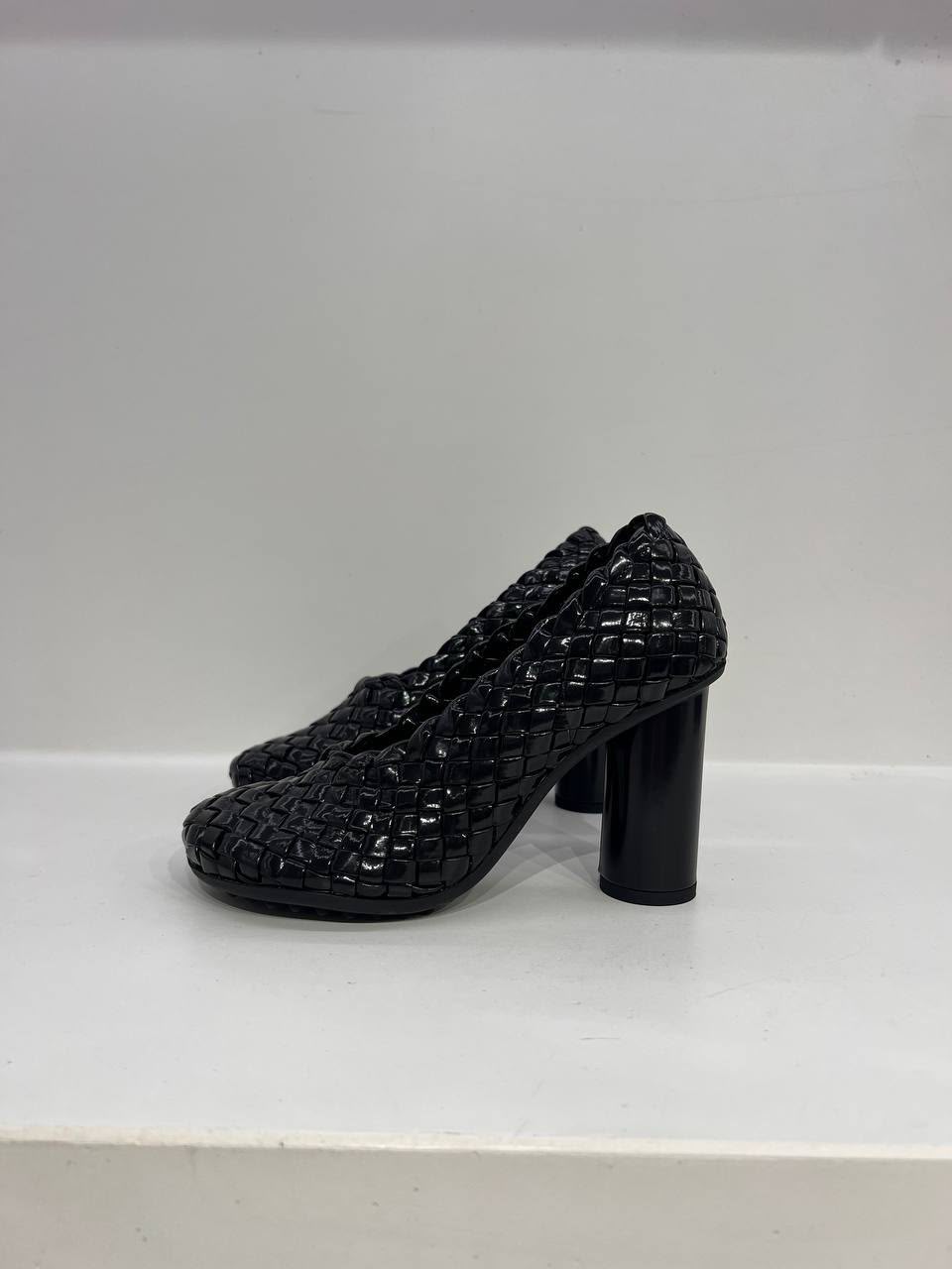 Woven Leather Pumps