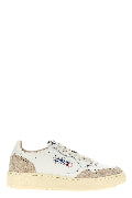 'Medalist Low' sneaker