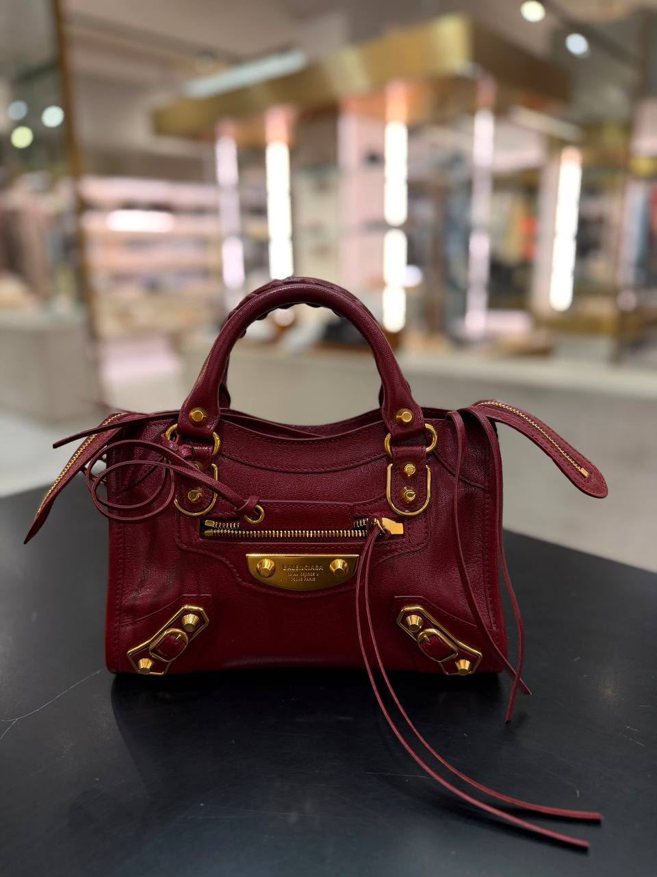Classic City Bag