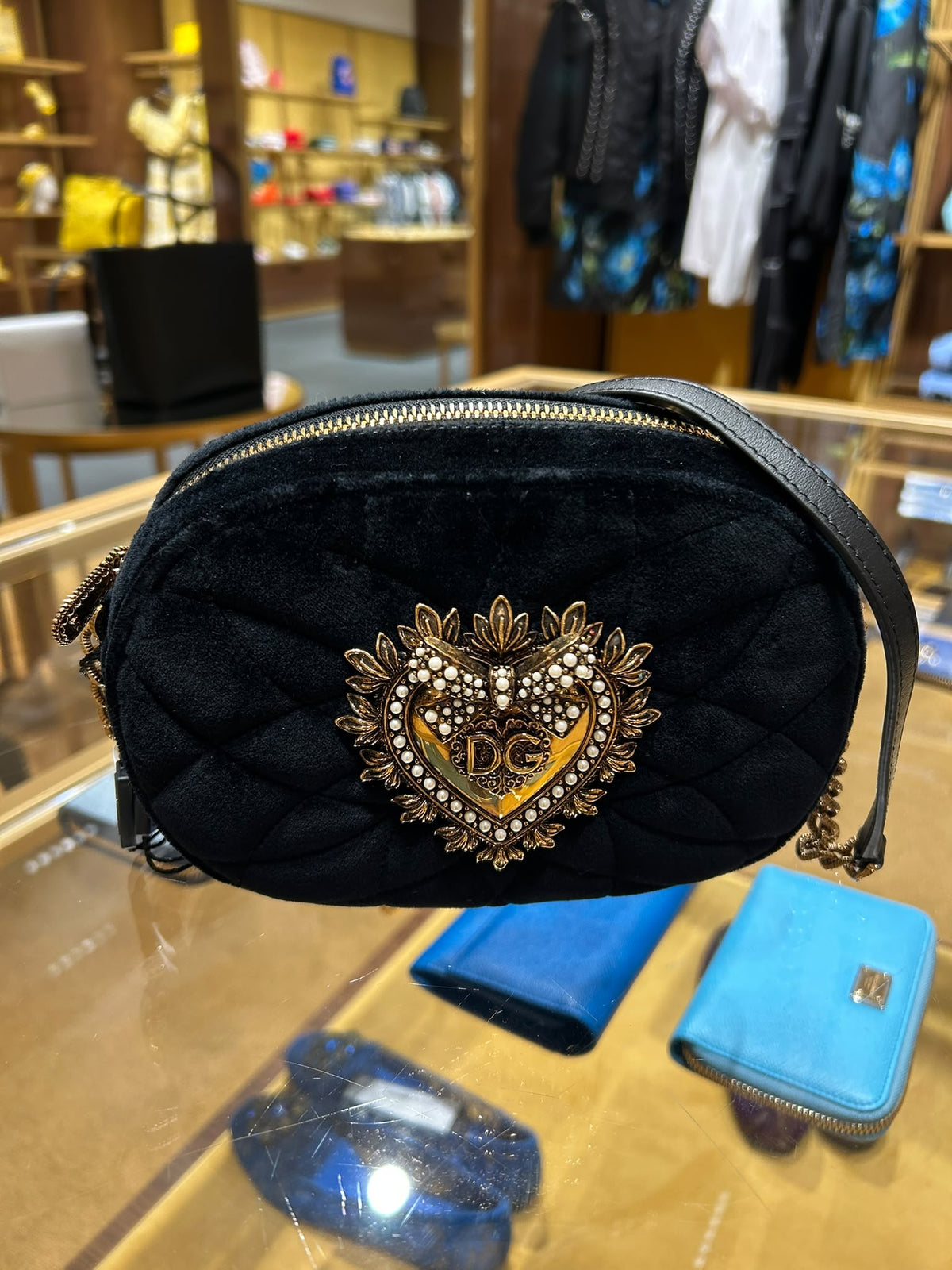 Devotion Camera Bag in Quilted Velvet