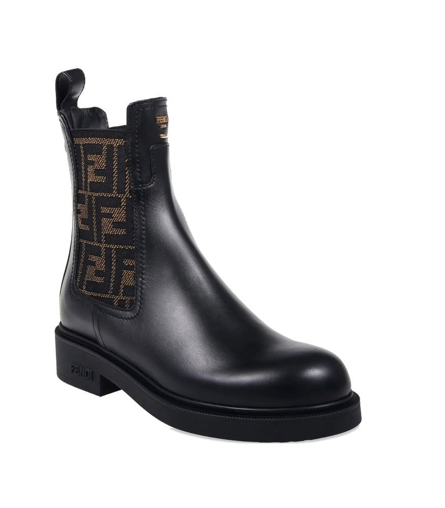 Chelsea Boots with FF Logo