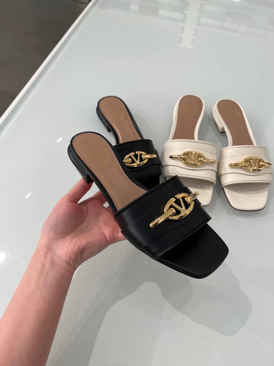VLogo Signature Slide Sandal