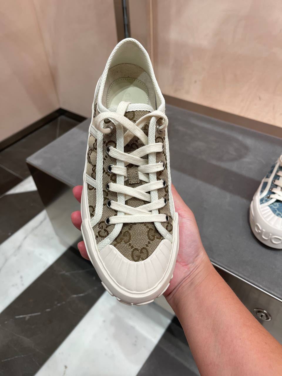 Tennis 1977 sneaker
