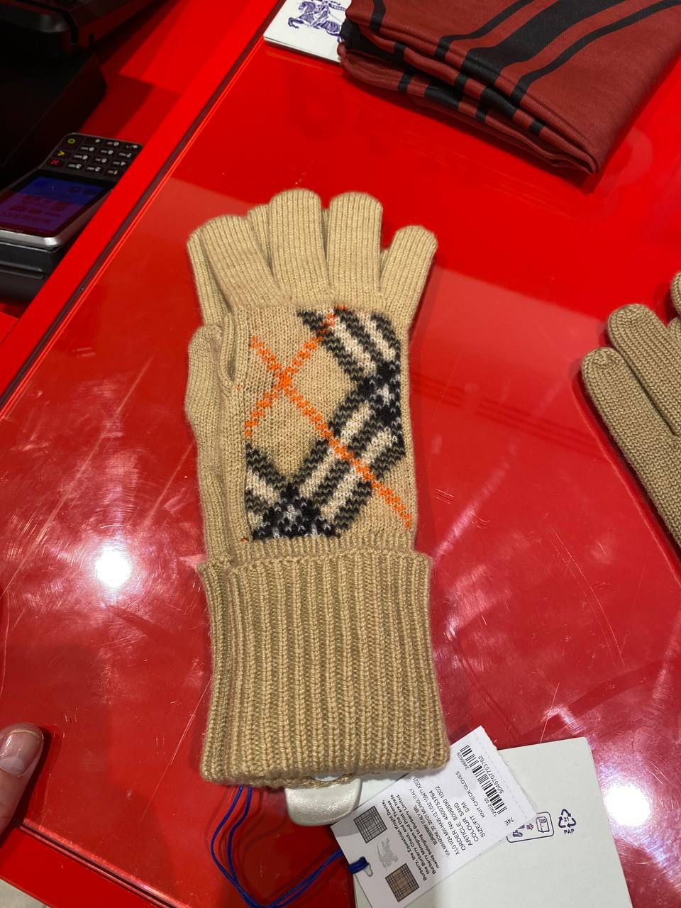 Knit Check Gloves