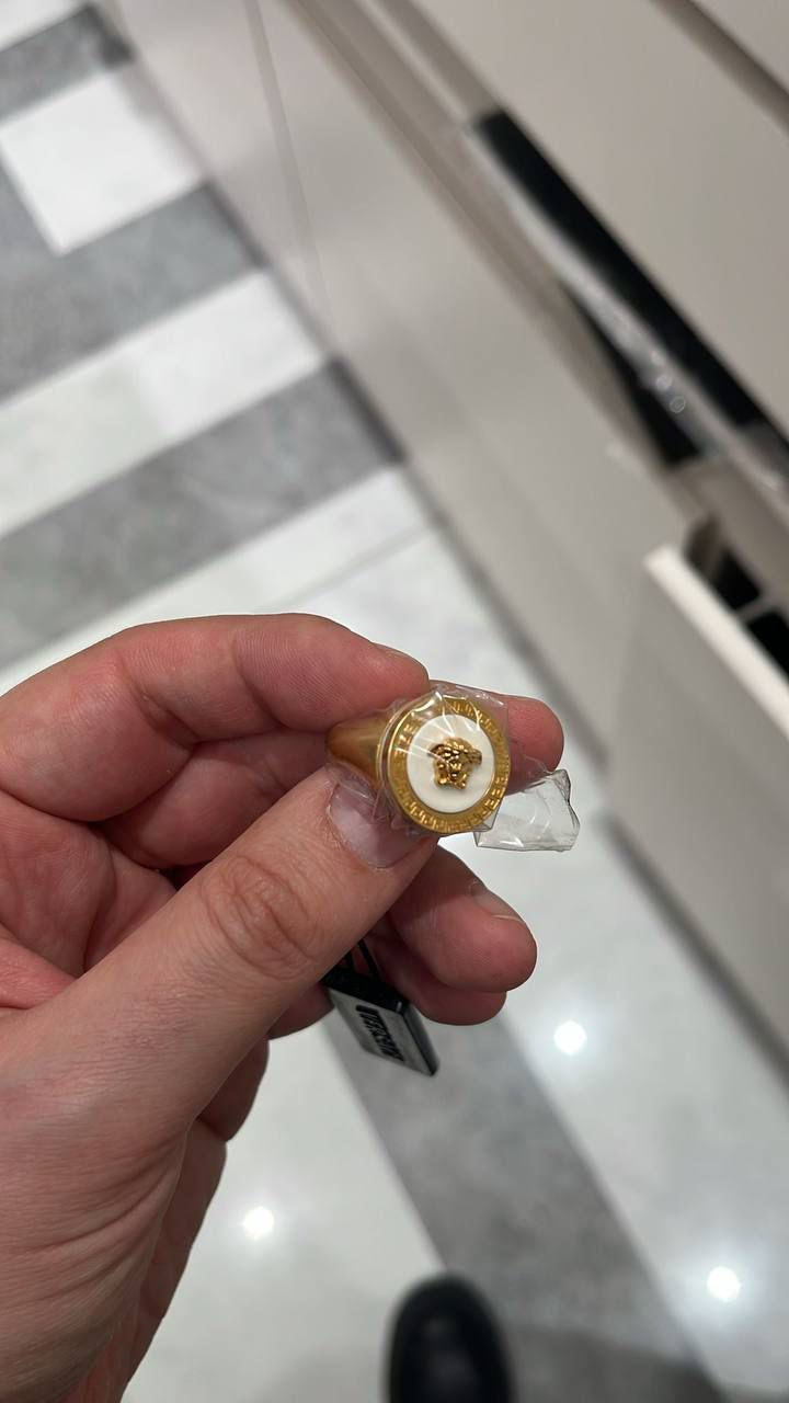 Medusa Enamel Ring