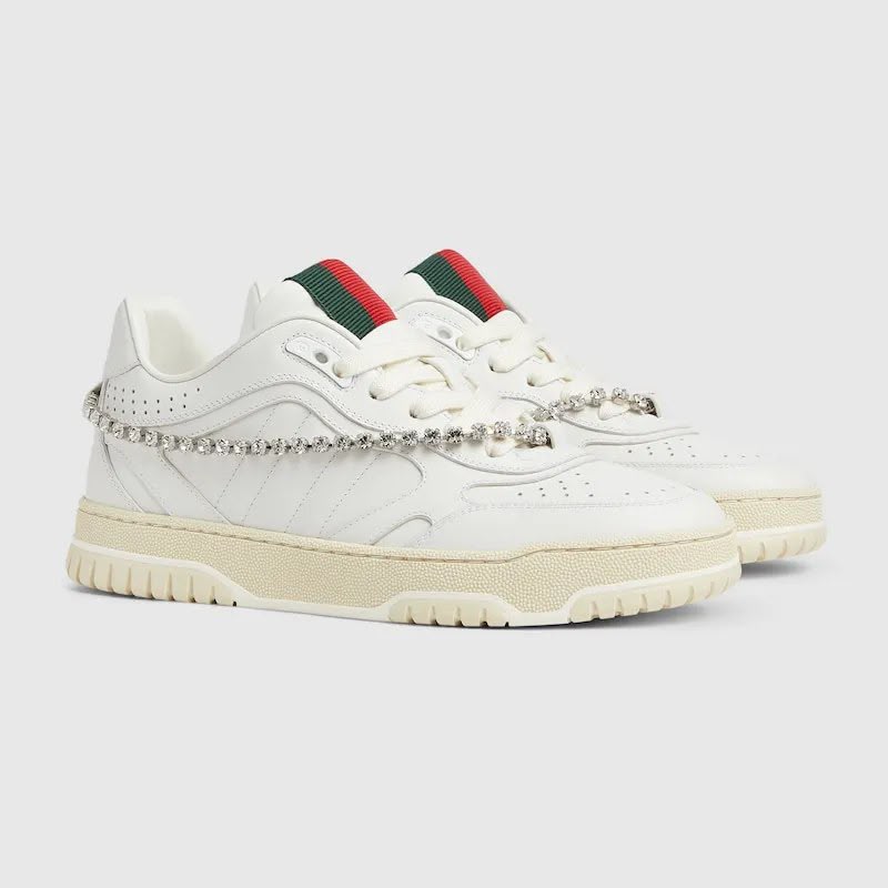 Women's sneaker with crystals