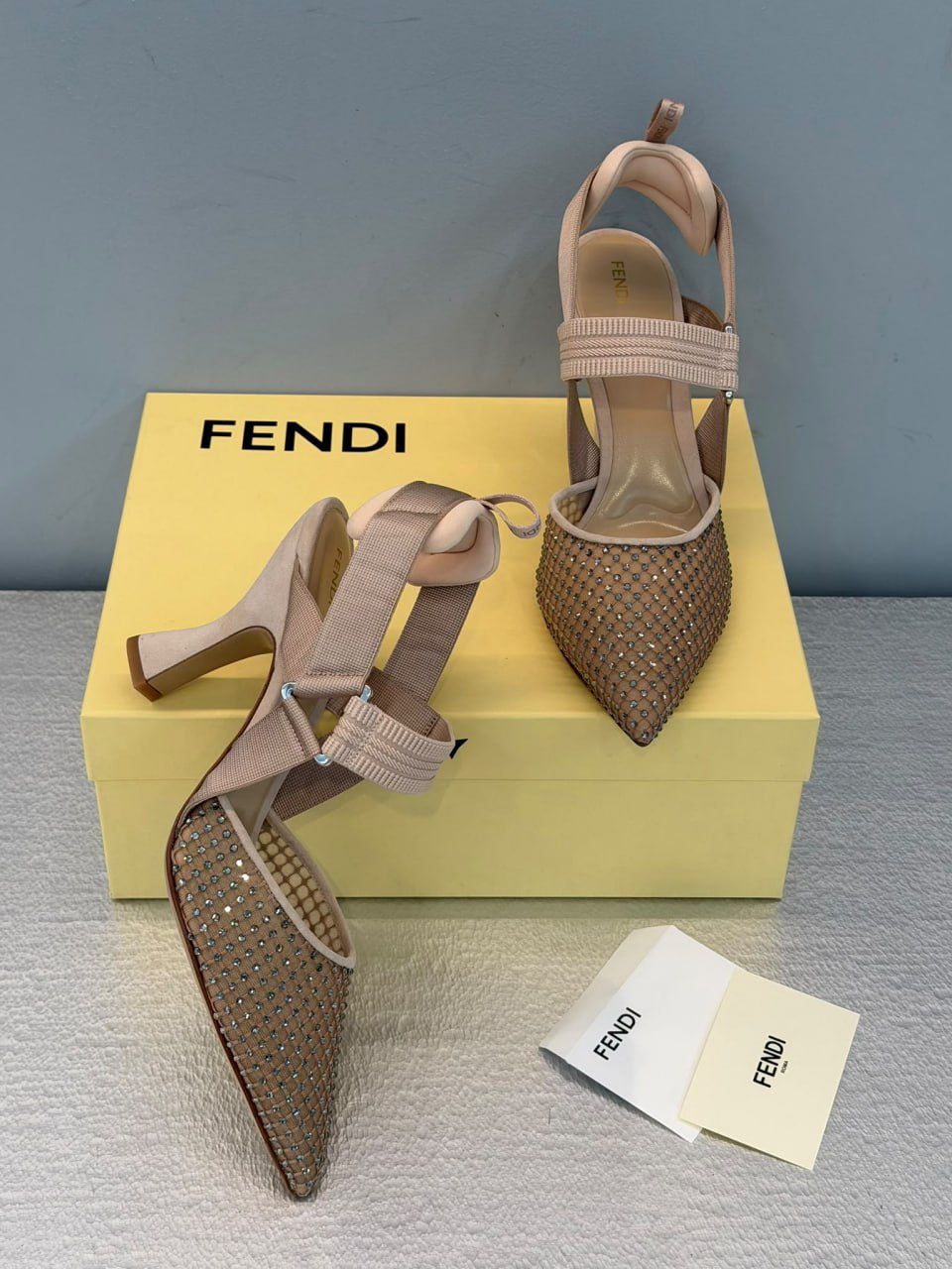 Colibrì Slingback Pumps