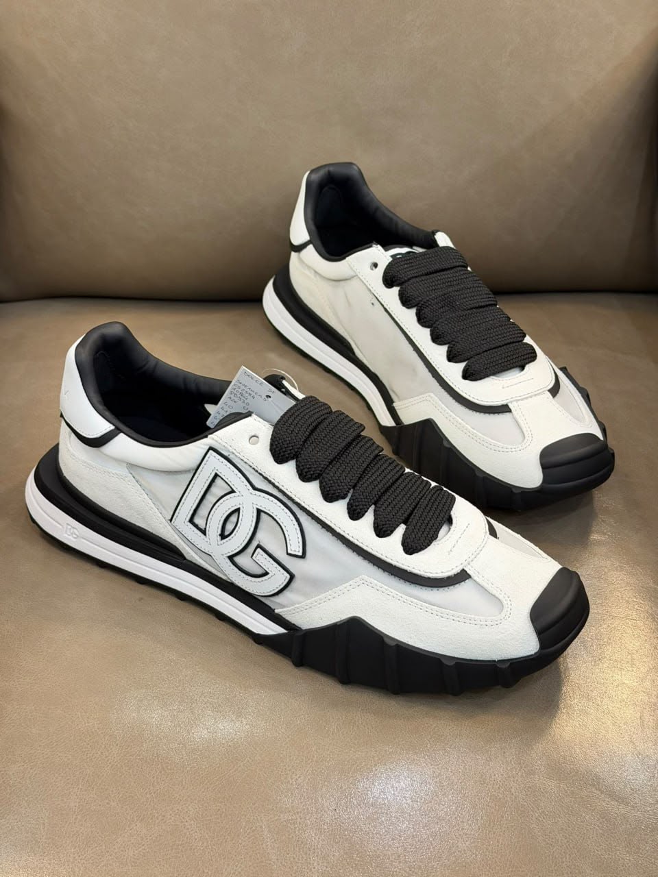 DG Logo Trekking Sneakers
