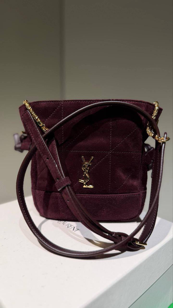 Le 5 à 7 Bucket Bag in Suede