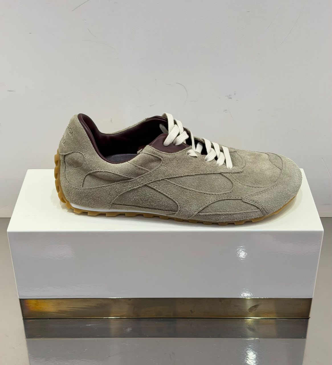 Zen Sneaker