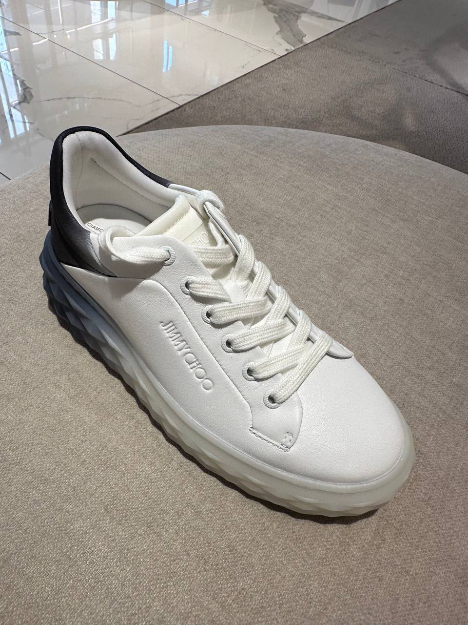 Diamond Light Low Top Sneakers