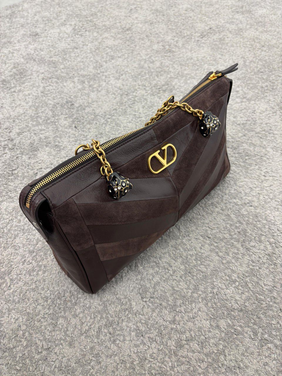 Garavani VLogo Signature Shoulder Bag