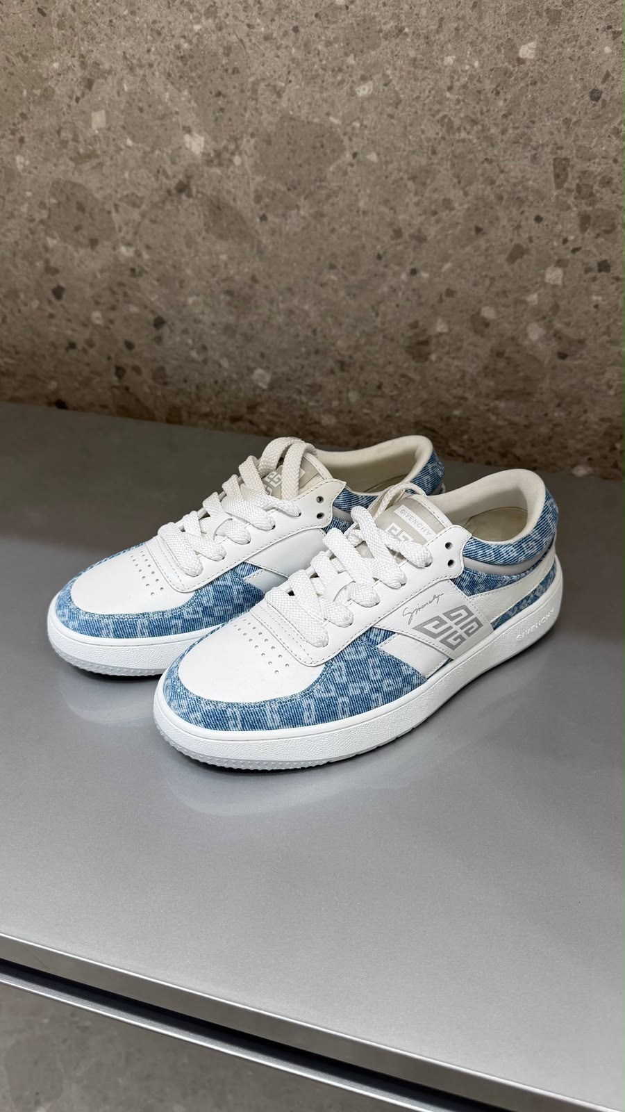 Court Sneaker in Denim and Leather