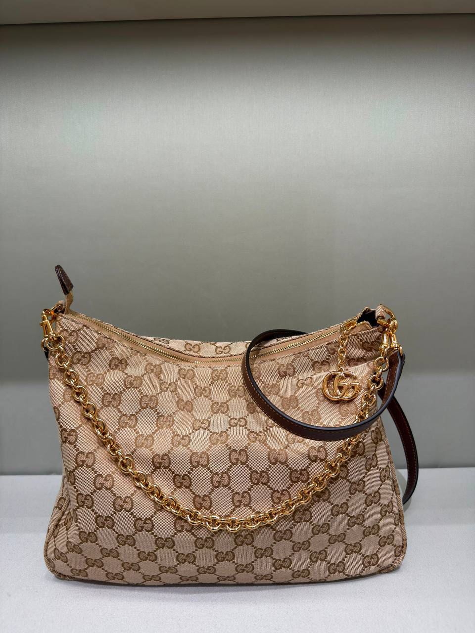 GG Marmont Quilted Leather Chain Clutch