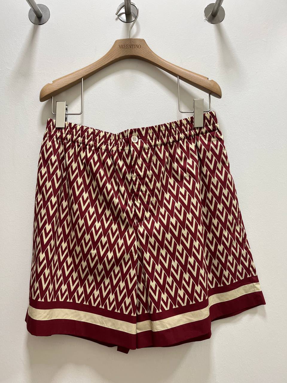 VLogo Signature Print Silk Shorts