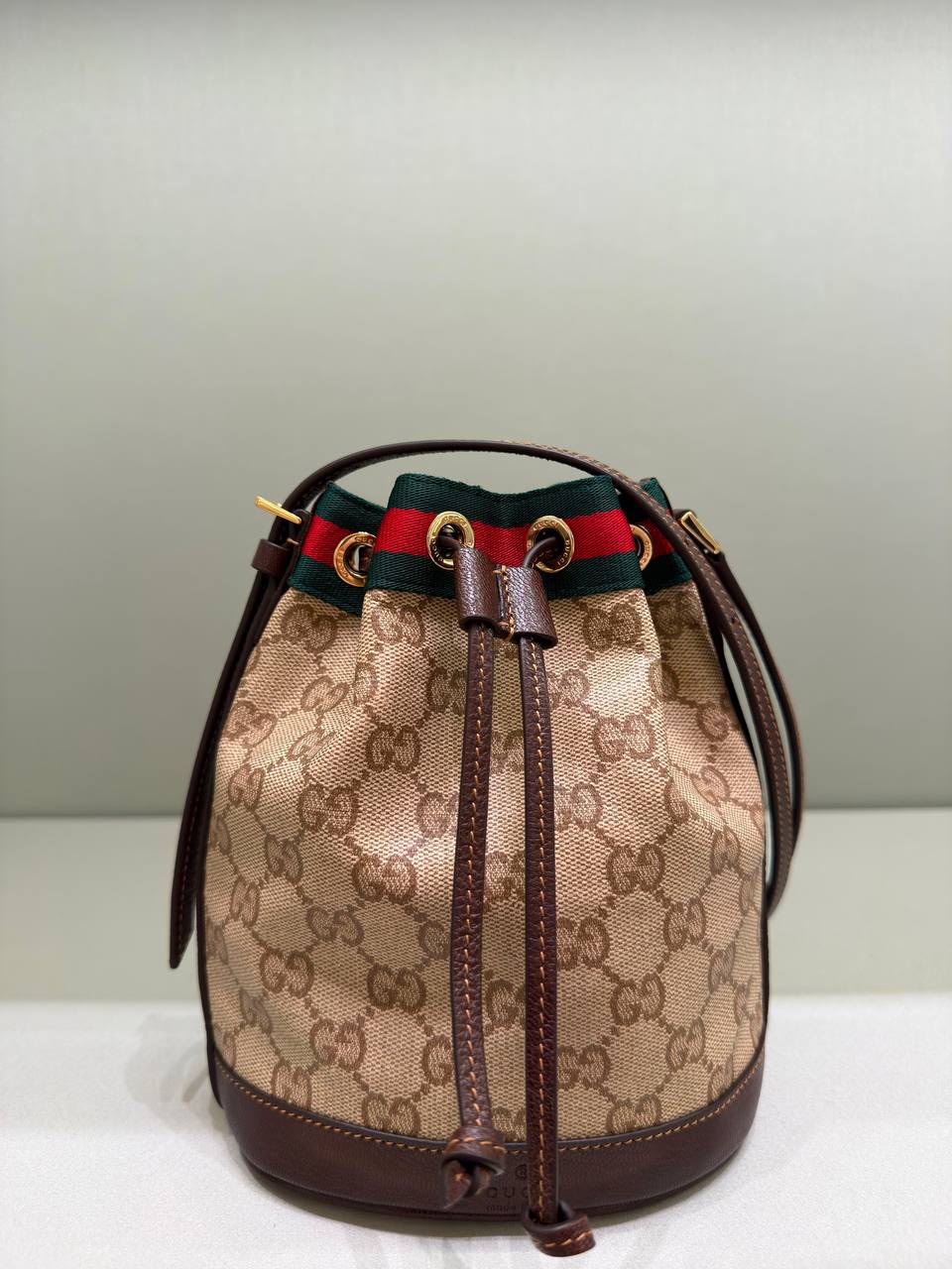 Ophidia GG small bucket bag