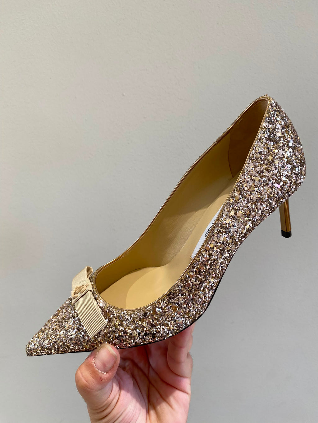 Liquid Metal Pointed Toe Pump