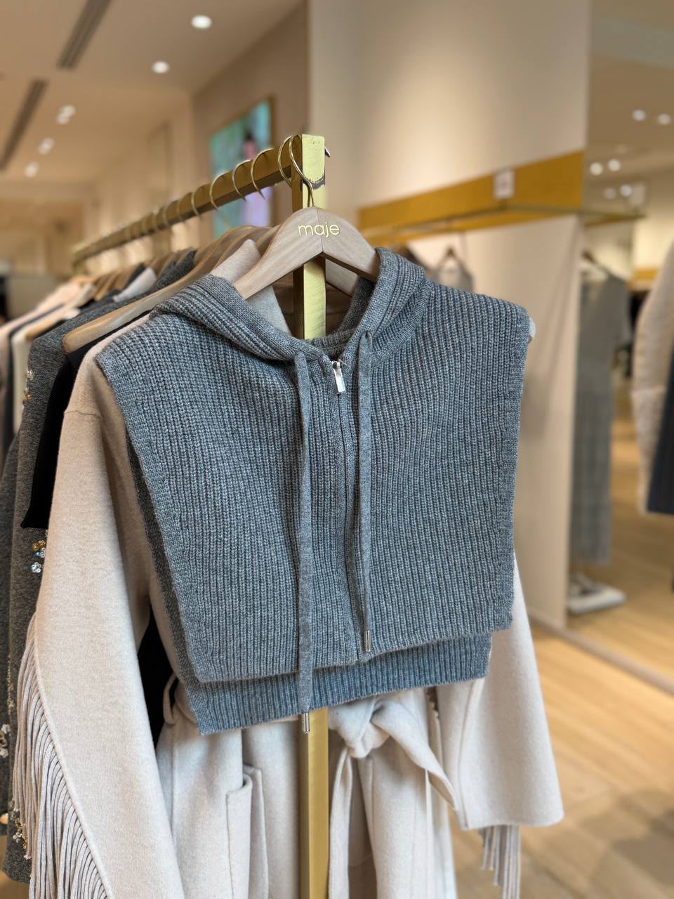 Ribbed knit zip-up hooded vest