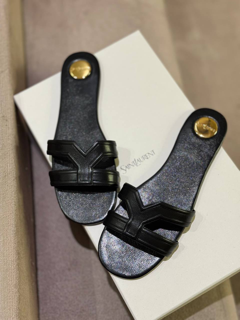 Tribute Nu Pieds Slides