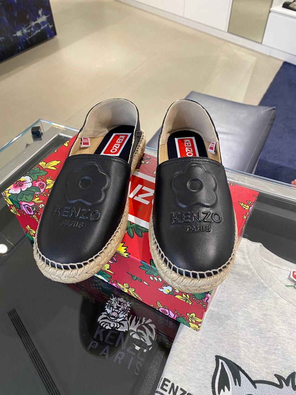 Flower Leather Espadrilles