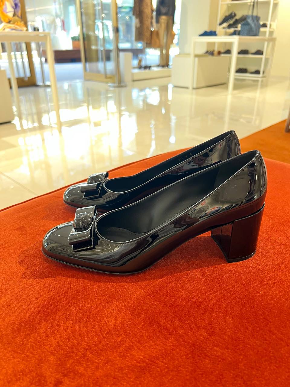 Patent Leather Pump with Bow