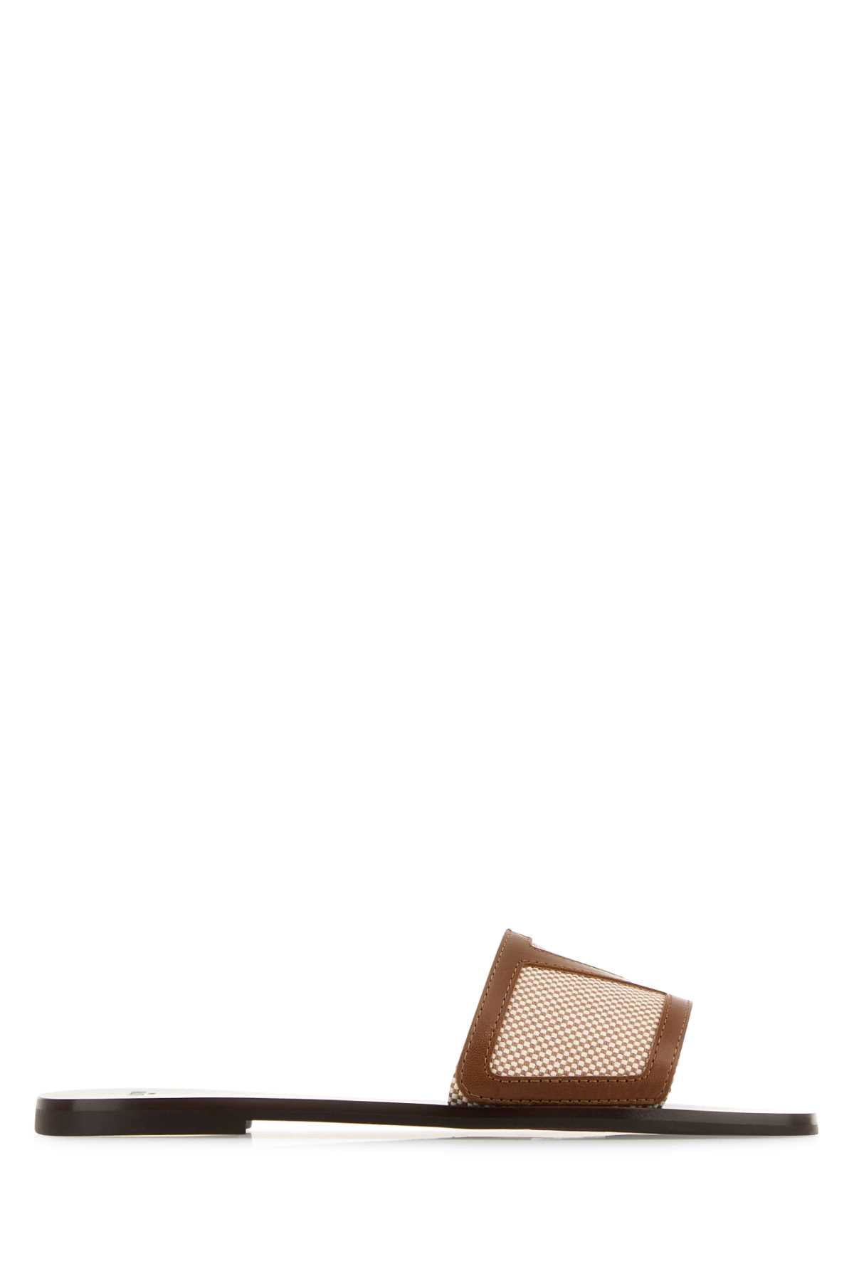 VALENTINO GARAVANI SLIDE | VG VIVA SUPERSTAR For Women Exterior: 100% Fabric Interior: 100% Leather Sole: Rubber
