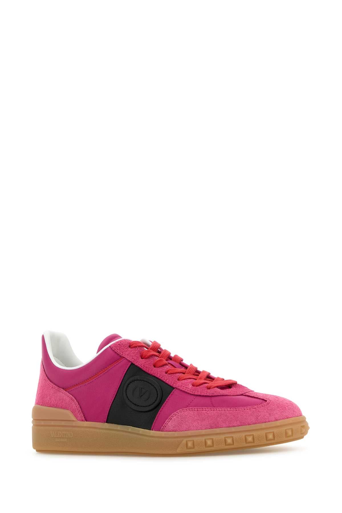 VALENTINO GARAVANI SNEAKER | UPVILLAGE | CRO For Men Exterior: 100% Suede 100% Fabric Interior: 100% Leather Sole: Rubber