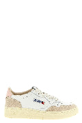 ' 01' sneakers