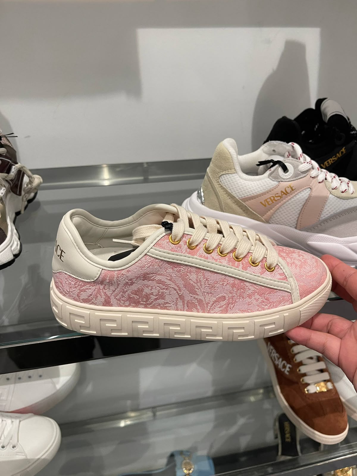 Greca Logo Low-Top Sneakers