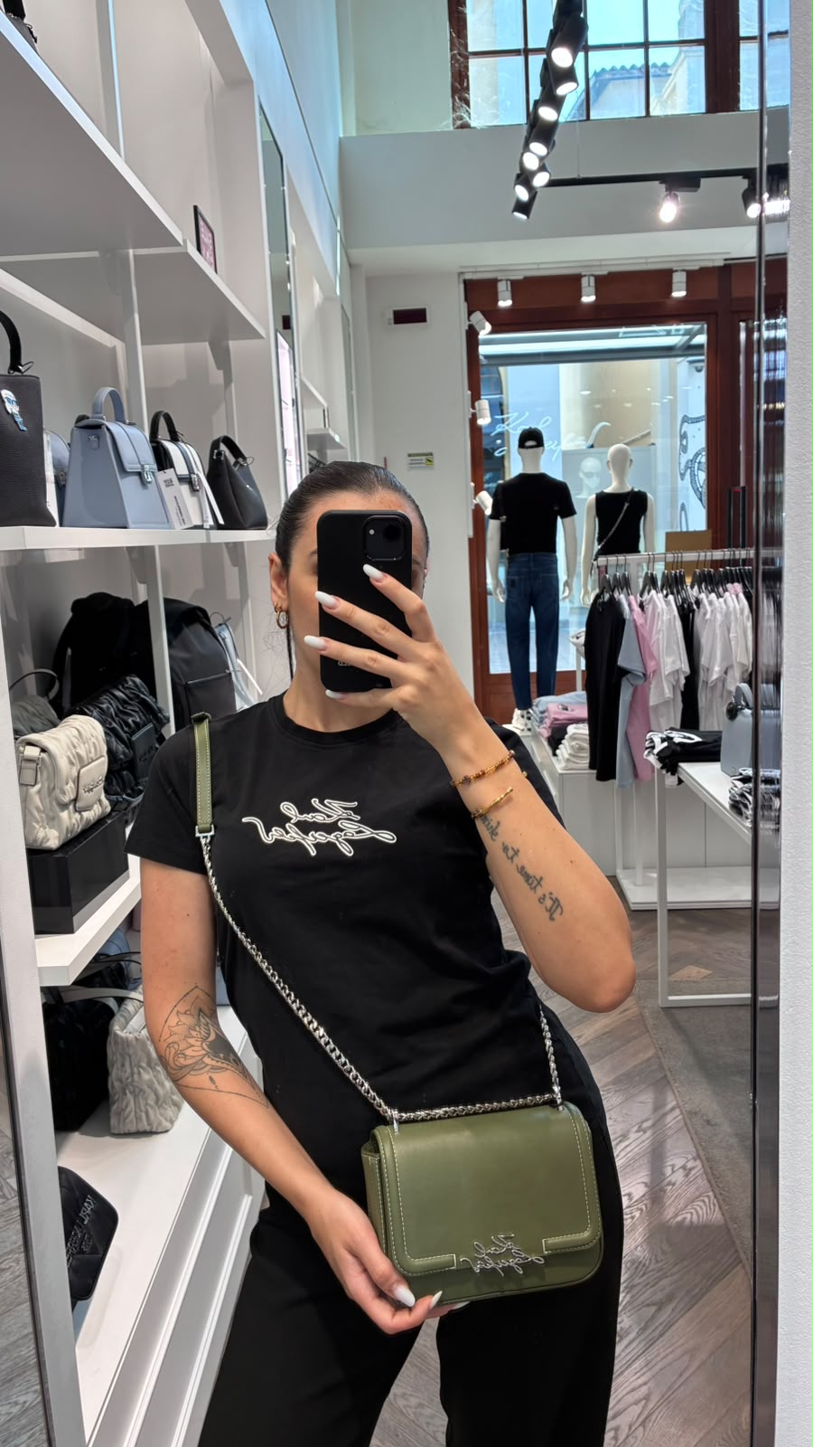 Signature Logo T-Shirt