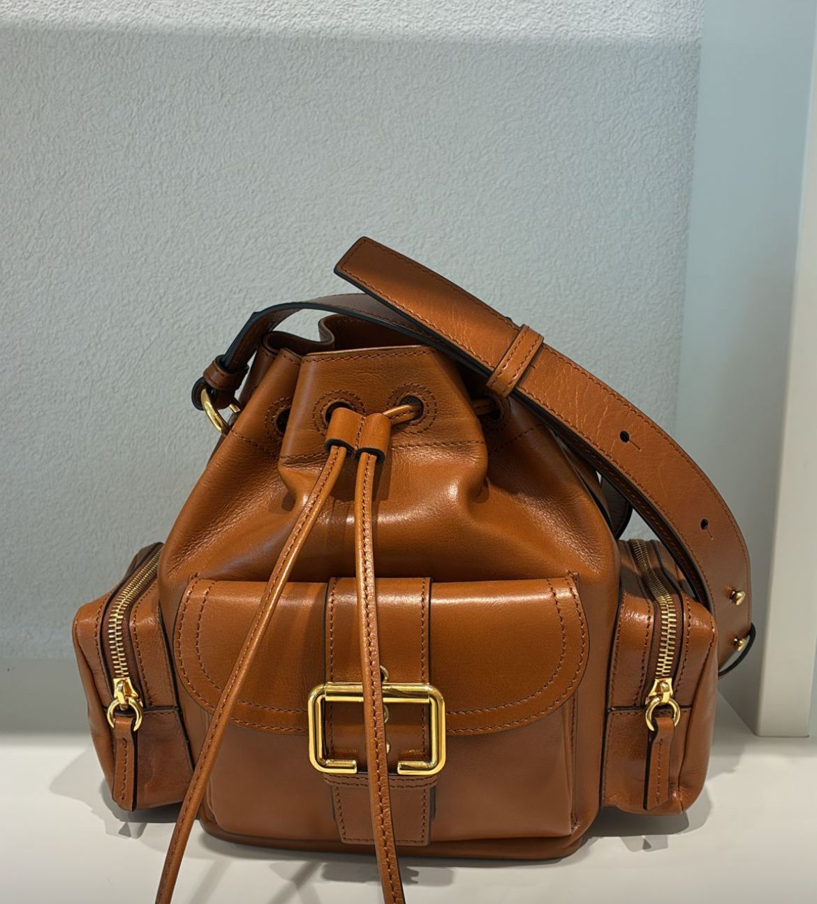 Wander Leather Bucket Bag