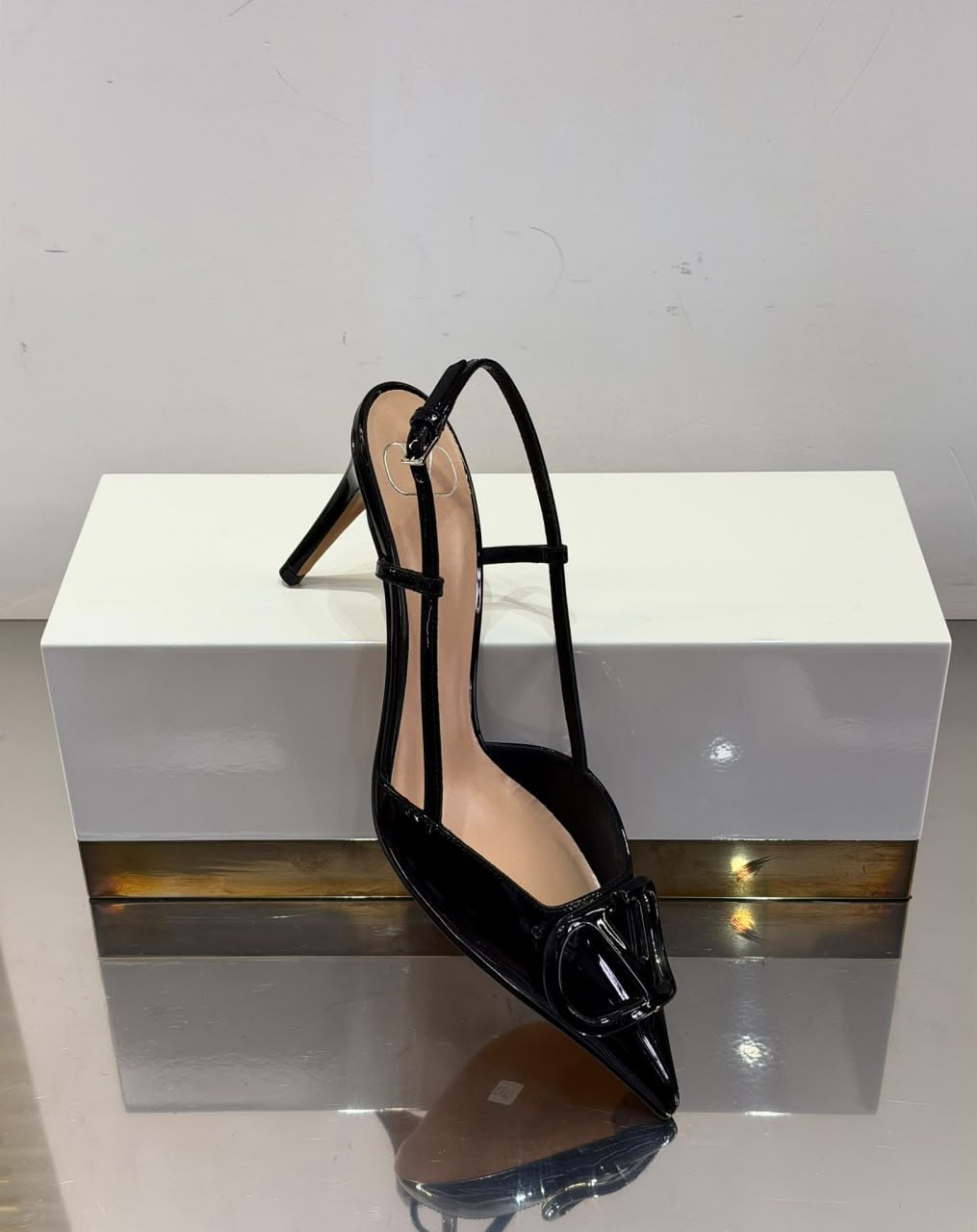 VLogo Signature Slingback Pump in Patent Leather