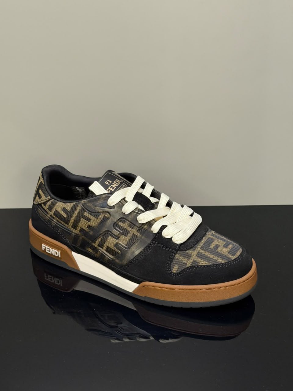 Match Sneakers