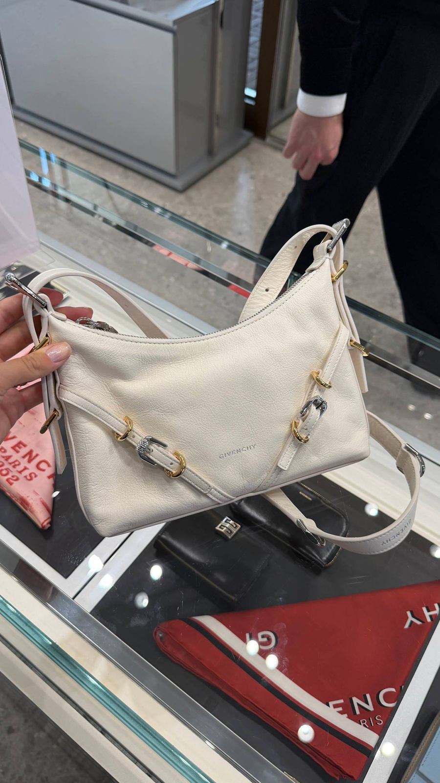 Voyou Small Shoulder Bag