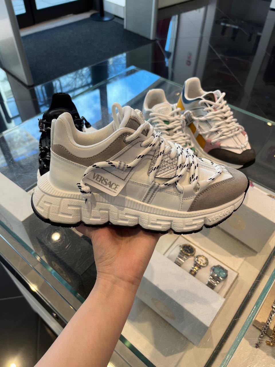 Trigreca Sneakers