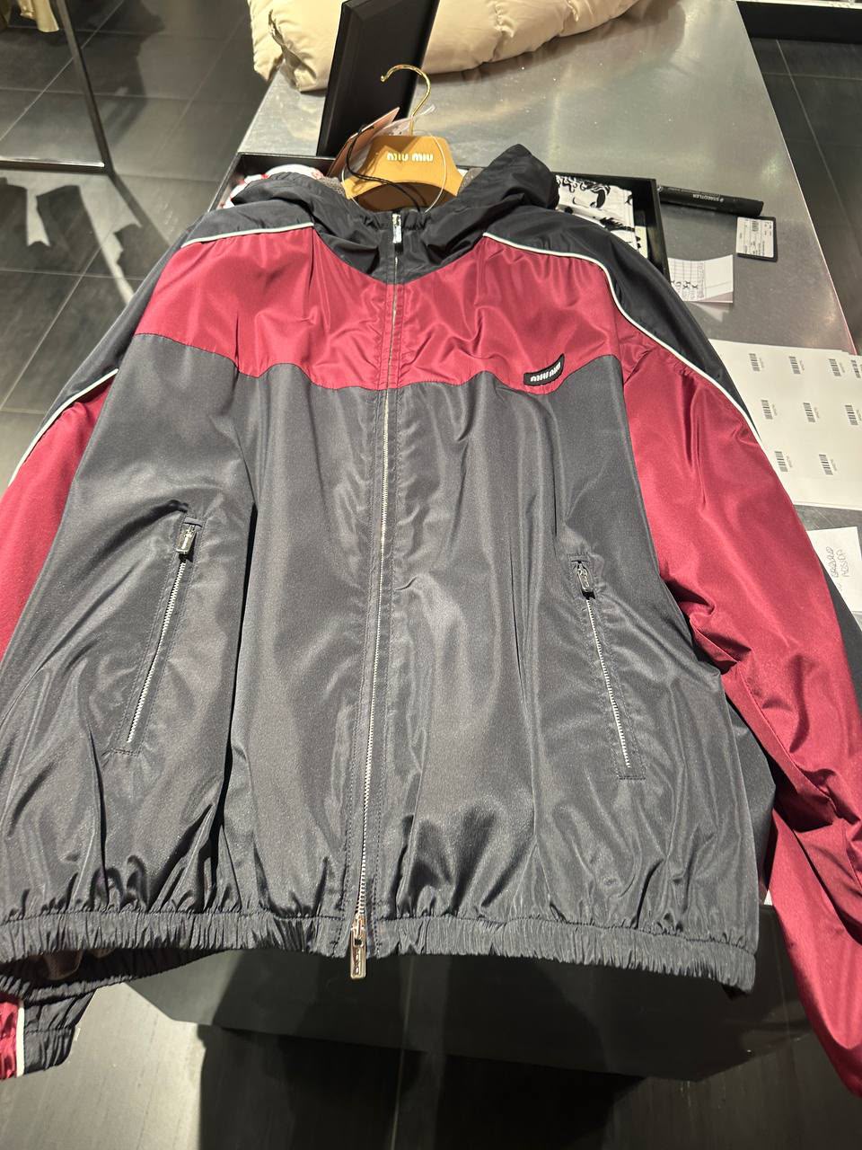 Color-block technical fabric hooded jacket