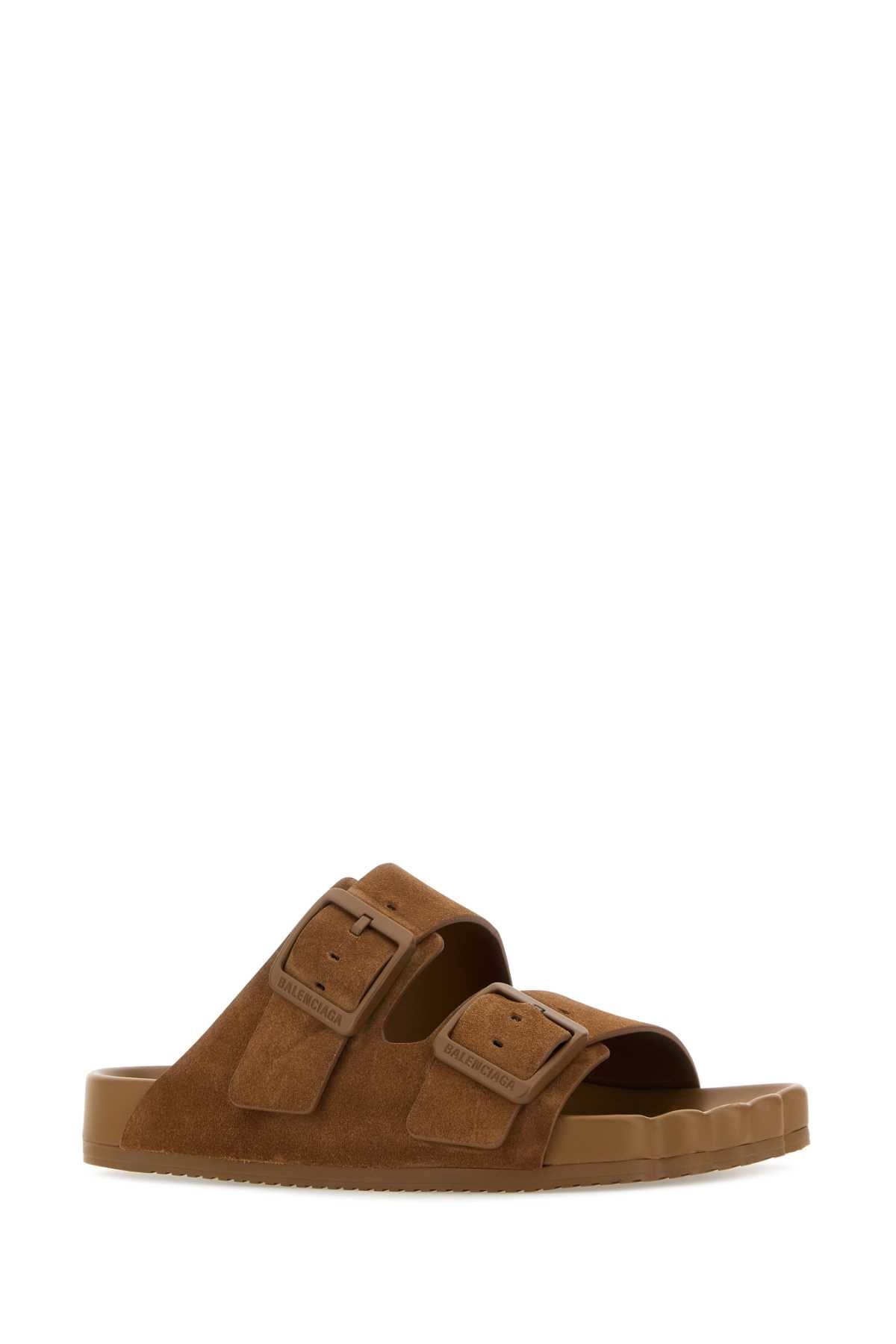 BALENCIAGA SUNDAY SANDAL For Women Exterior: 100% Suede Interior: 100% Leather Sole: Rubber