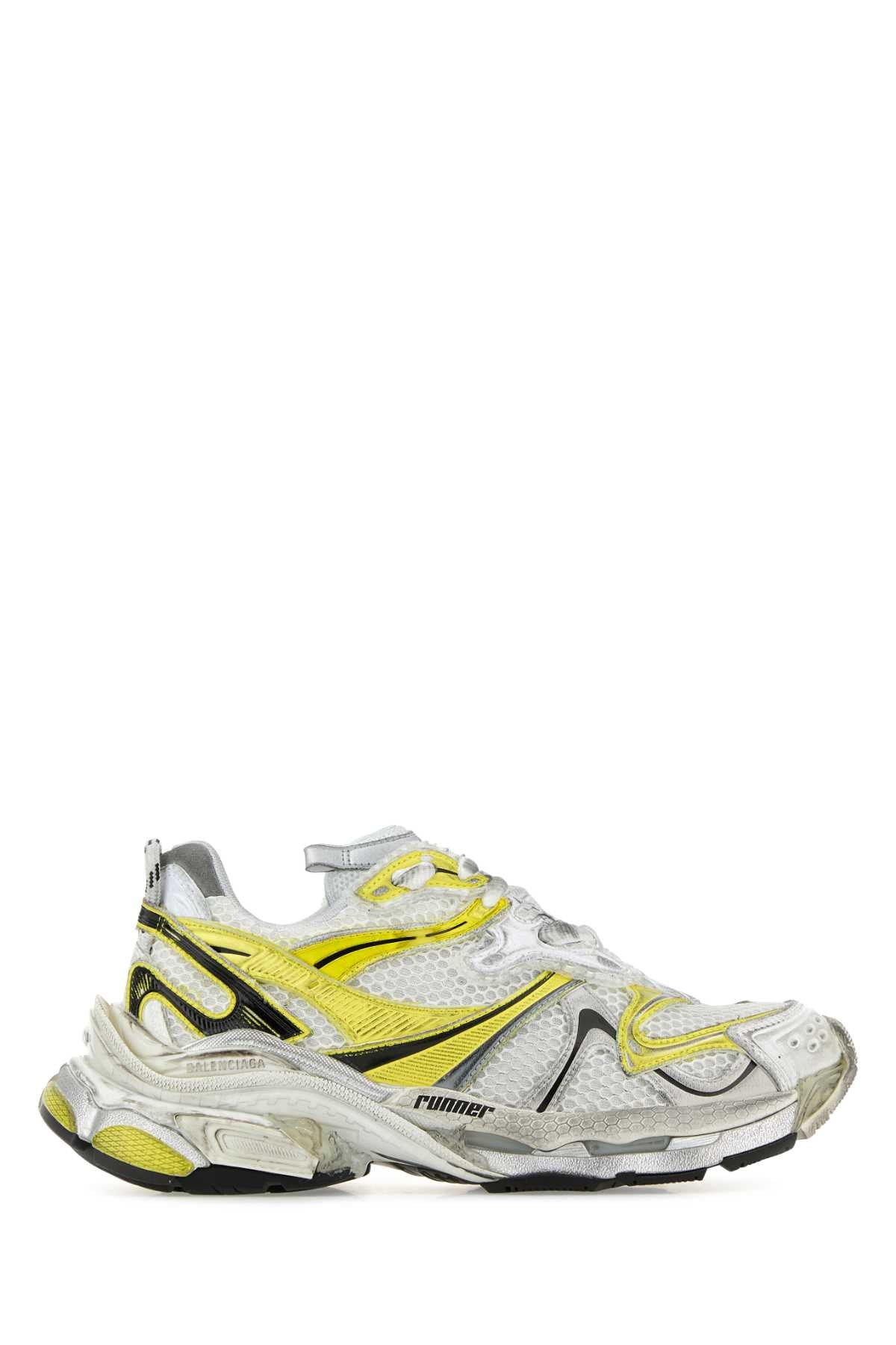 BALENCIAGA RUNNER 2 For Men Exterior: 100% Fabric 100% Nylon 100% Rubber Interior: 100% Fabric Sole: Rubber