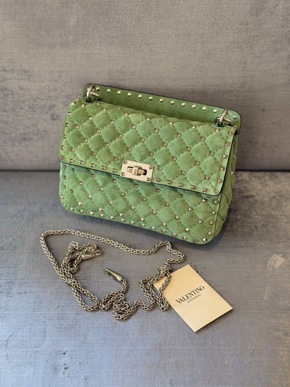 Roman Stud The Handle Bag