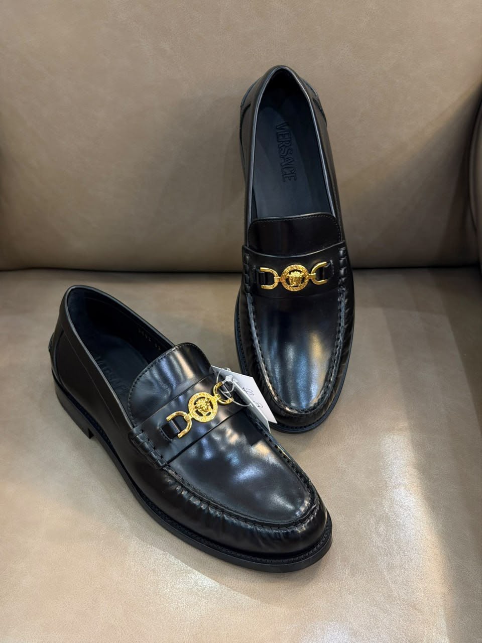 Medusa Head Leather Loafers