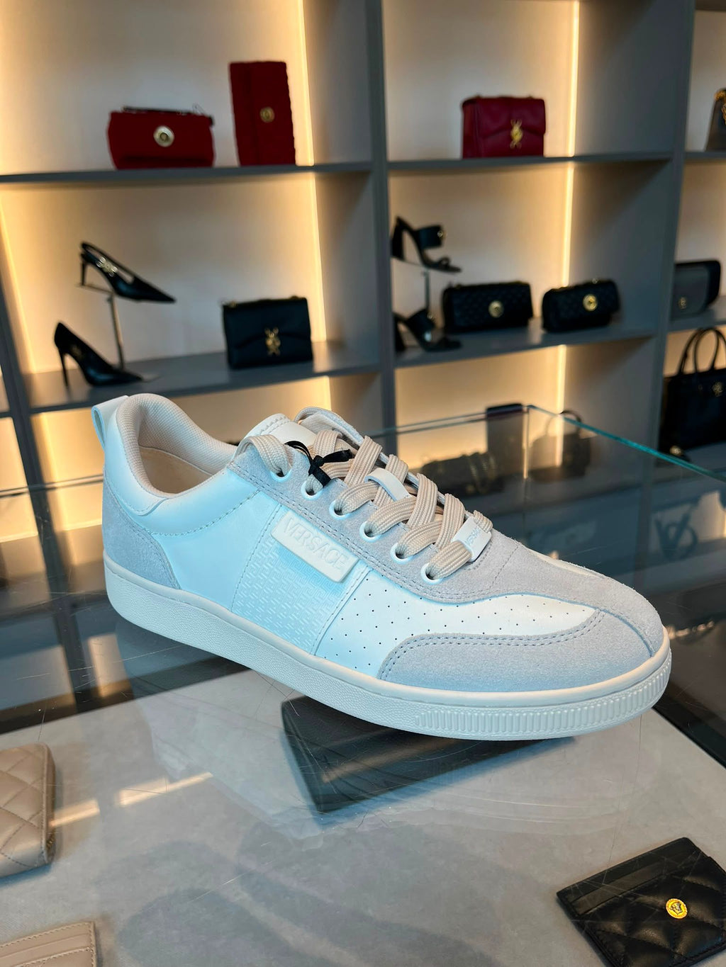 Greca Logo Low-Top Sneakers