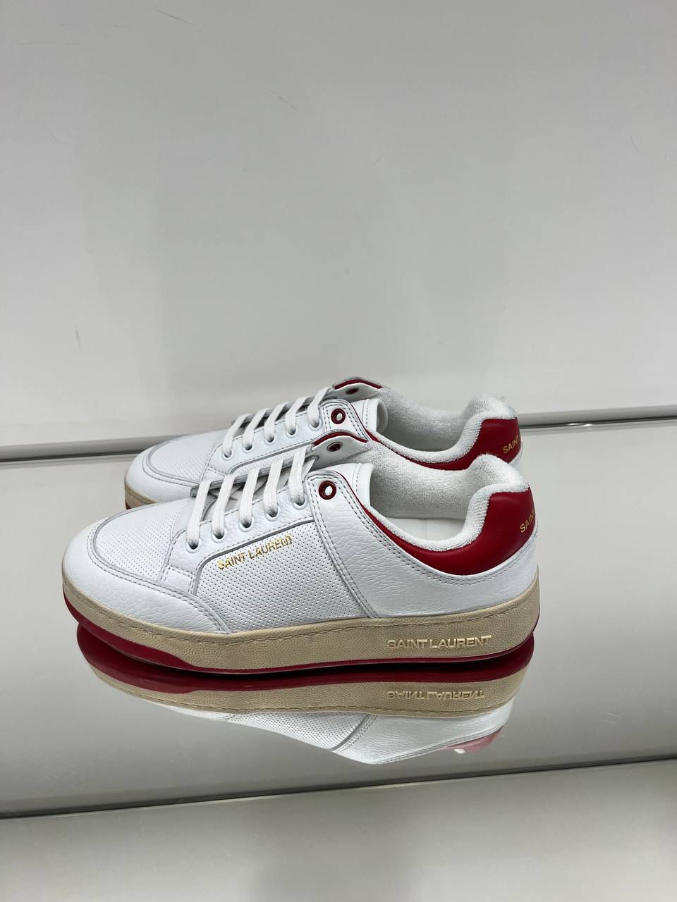 Court Classic SL/80 Sneakers