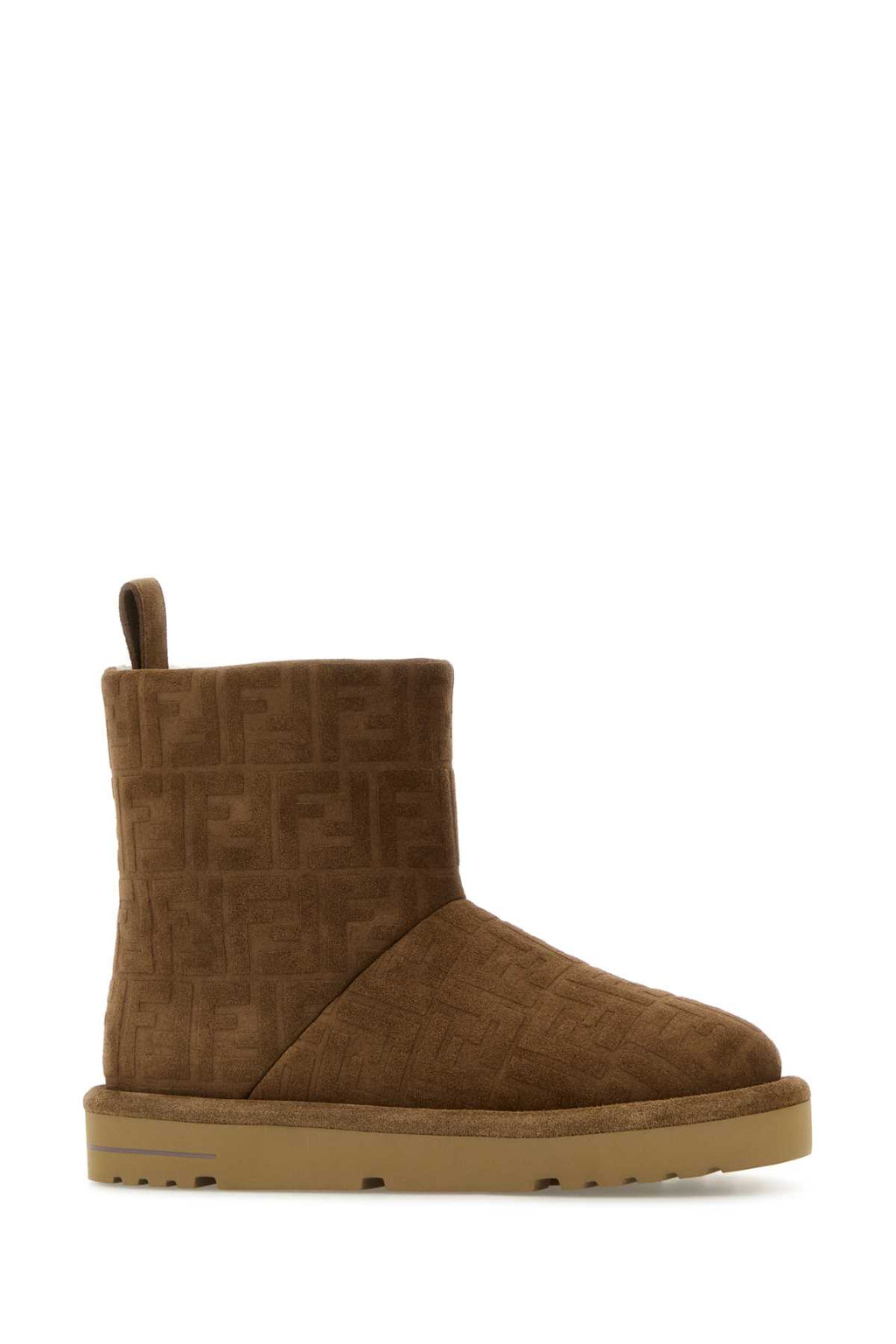 FENDI UGG FF ALL OVER For Men Exterior: 100% Calf Interior: 100% Shearling Sole: Rubber