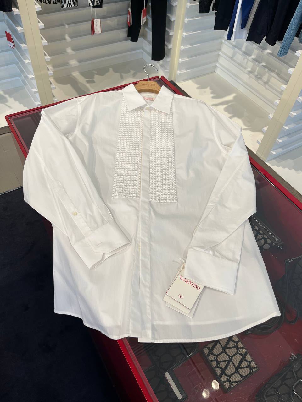 Poplin Shirt with VLogo Signature Embroidery