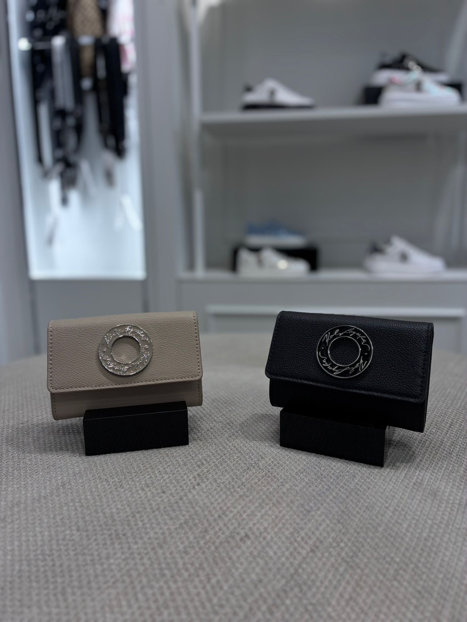 Karl Lagerfeld Rue St-Guillaume Small Leather Wallet