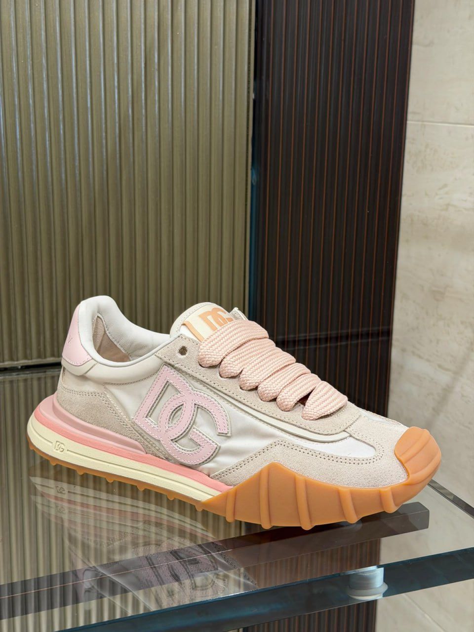 DG Daily Sneakers