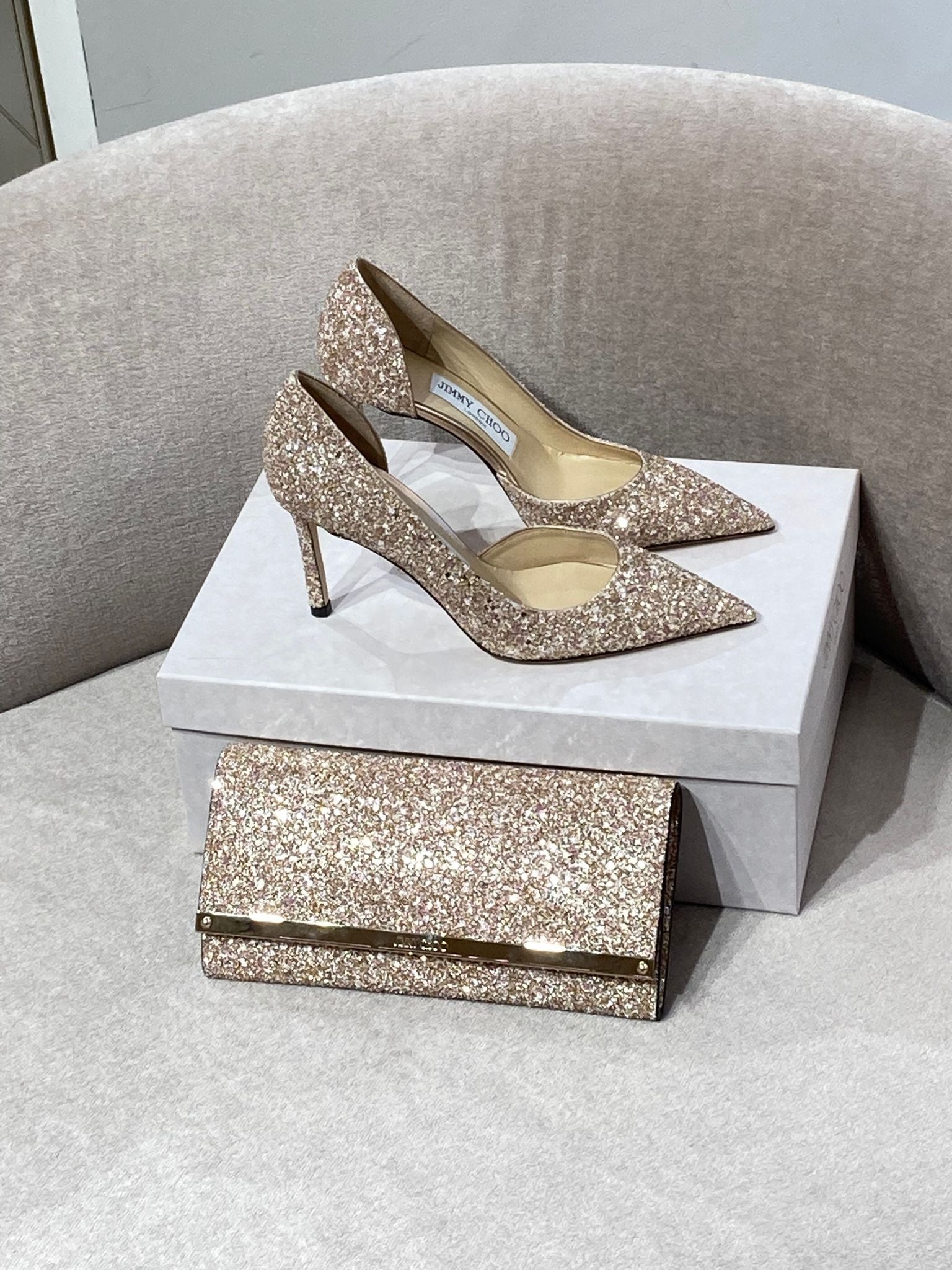 Romy 85 Glitter Pumps and Sweetie Clutch Set