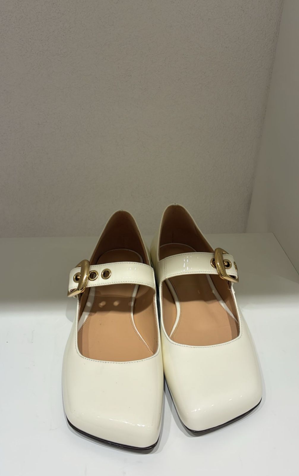 Crocodile-effect leather Mary Jane flats