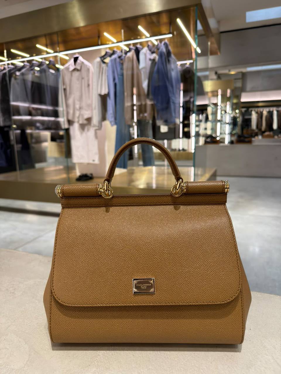 Sicily handbag in dauphine calfskin