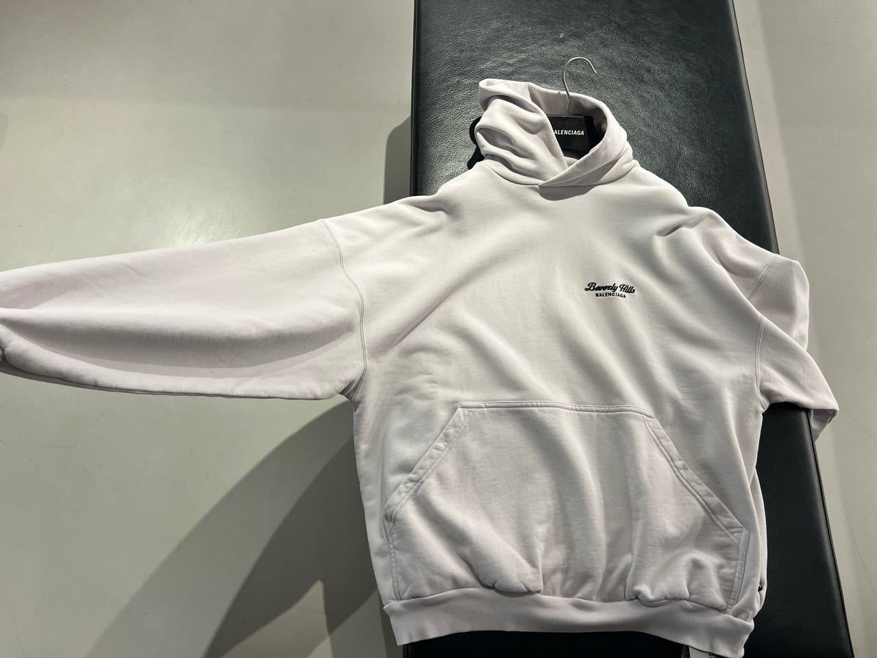 Beverly Hills Medium Fit Hoodie